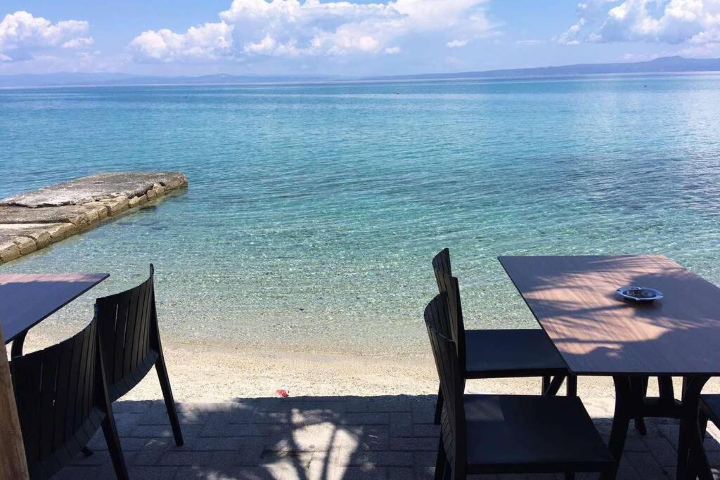 Seablue Relaxing Holiday Apartment Пефкохори Экстерьер фото